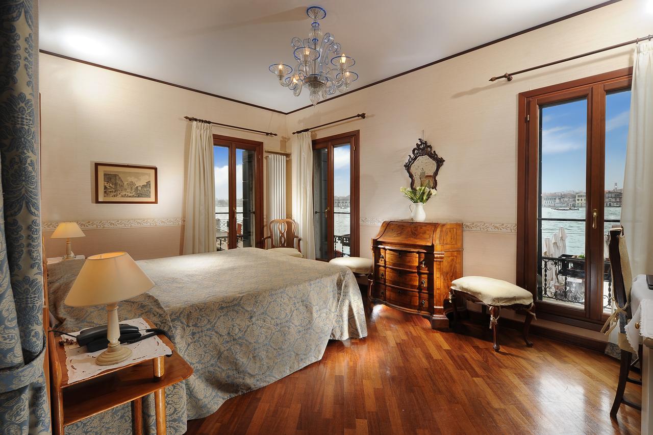 Hotel La Calcina Венеция Екстериор снимка