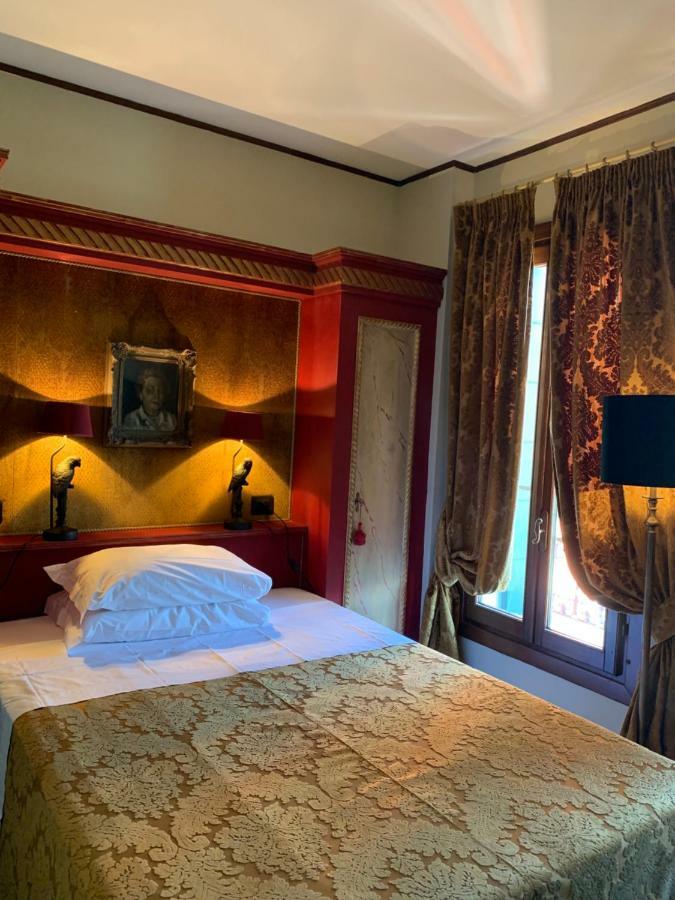 Hotel La Calcina Венеция Екстериор снимка
