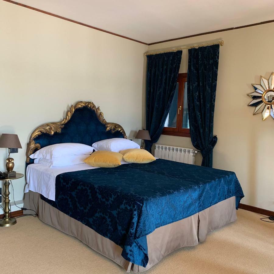 Hotel La Calcina Венеция Екстериор снимка
