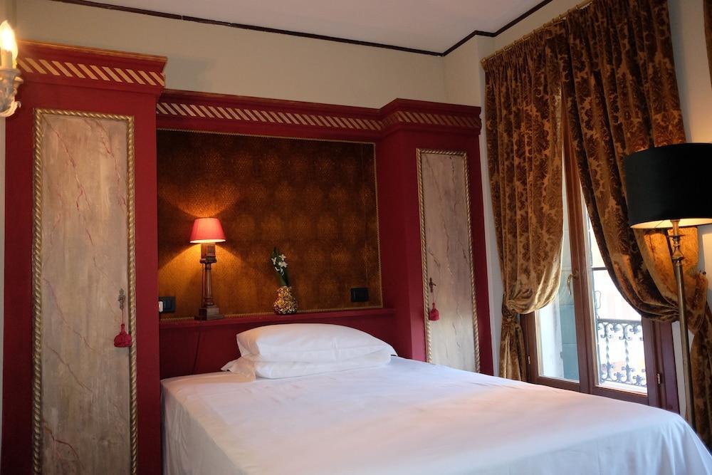 Hotel La Calcina Венеция Екстериор снимка