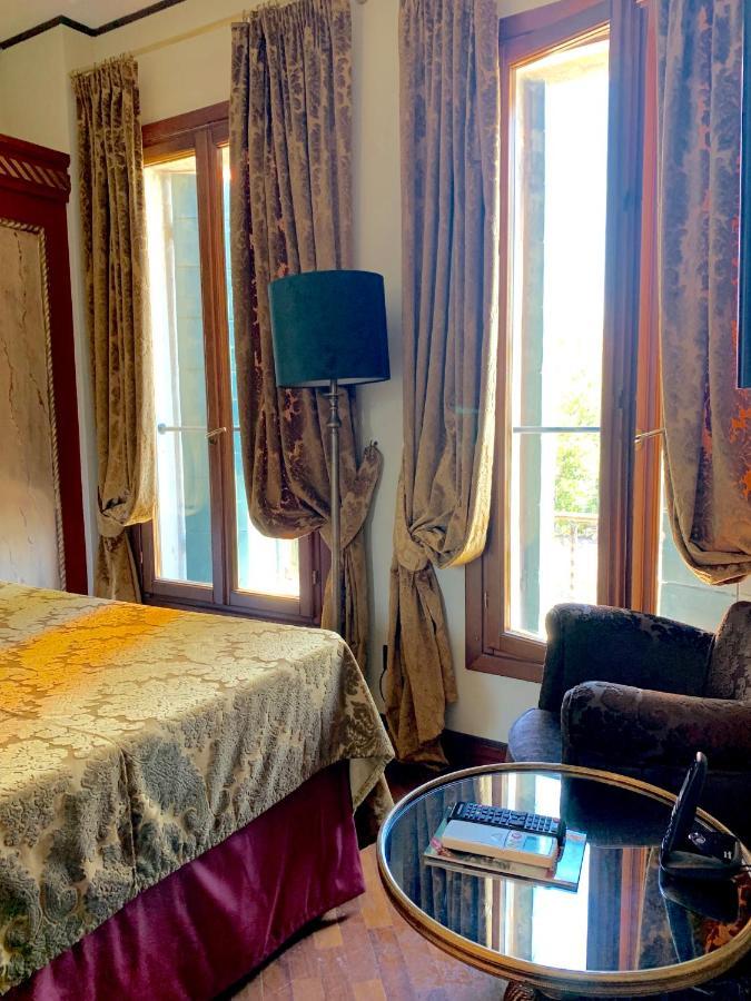 Hotel La Calcina Венеция Екстериор снимка